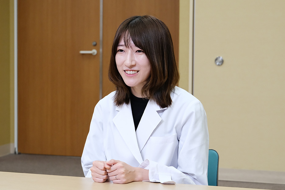 情報マネジメント課 田島 沙紀 様