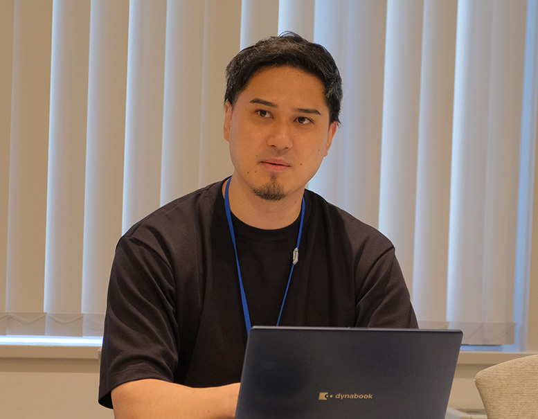 デジタル推進部門 デジタル推進部 二課 尾﨑 宣仁 様