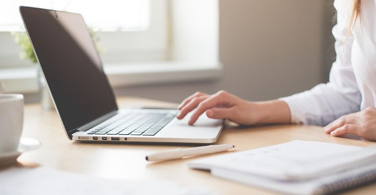 教師あり学習の主な2つの手法