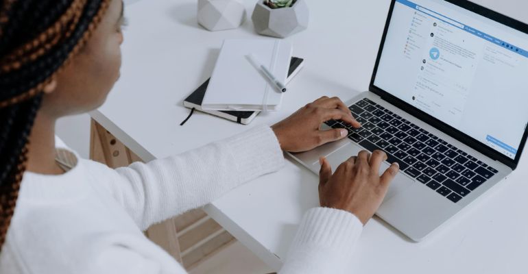 AIにおけるハルシネーションの対策方法