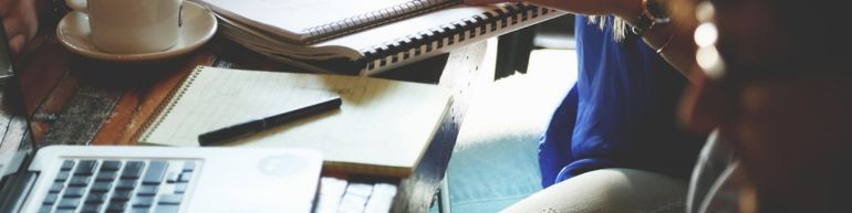 AIはどのような業務を効率化できる？中小企業の活用事例を紹介
