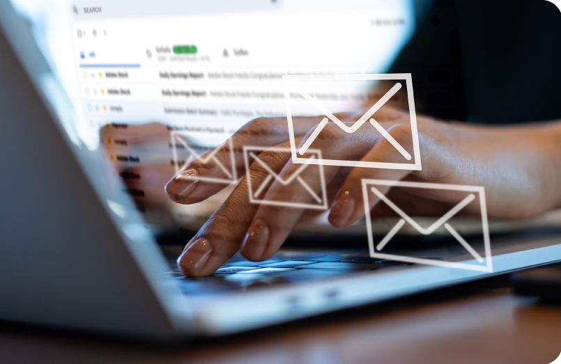 企業活動において欠かせない連絡手段であるメール。しかし、その利便性ゆえに内部から発生する情報漏えいのリスクが潜んでいるため、リスク回避に向けた対策が重要です。