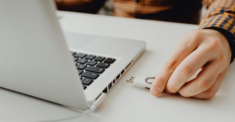 ビジネスでAIを導入する際の注意点