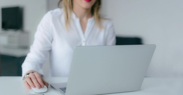 /it_security/social-engineering_img02