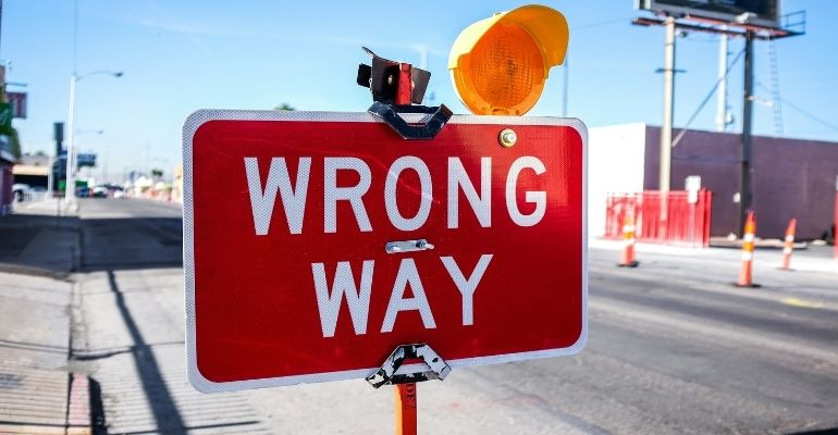 サーバーやNASからバックアップデータを取るときの注意点