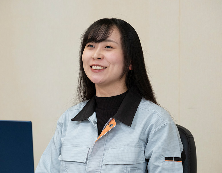 事業推進部 ビジネス推進グループ プログラム管理チーム 戸谷 麻那